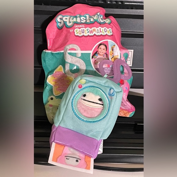 Brina Squishville Clip & Wear - Picture 4 of 7